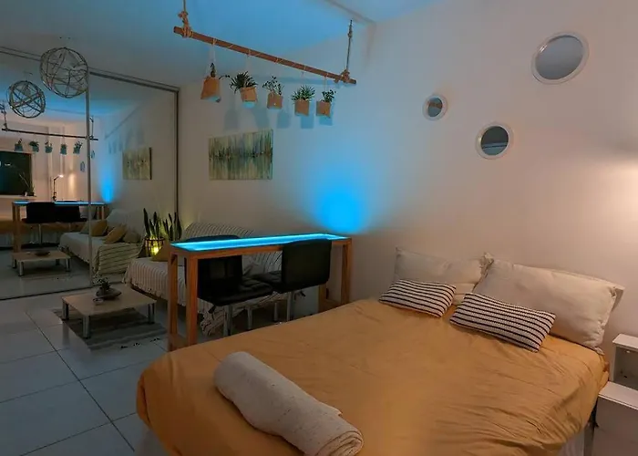 Studio Apartment